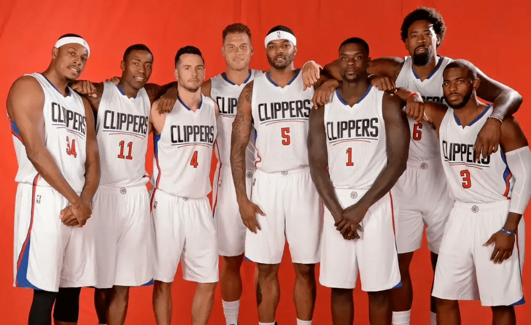 动挨打到主 动挨打到主