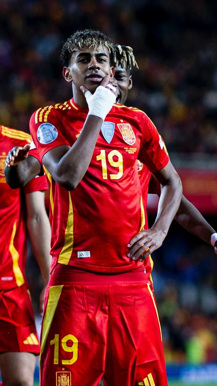 其次是社交 其次是社交